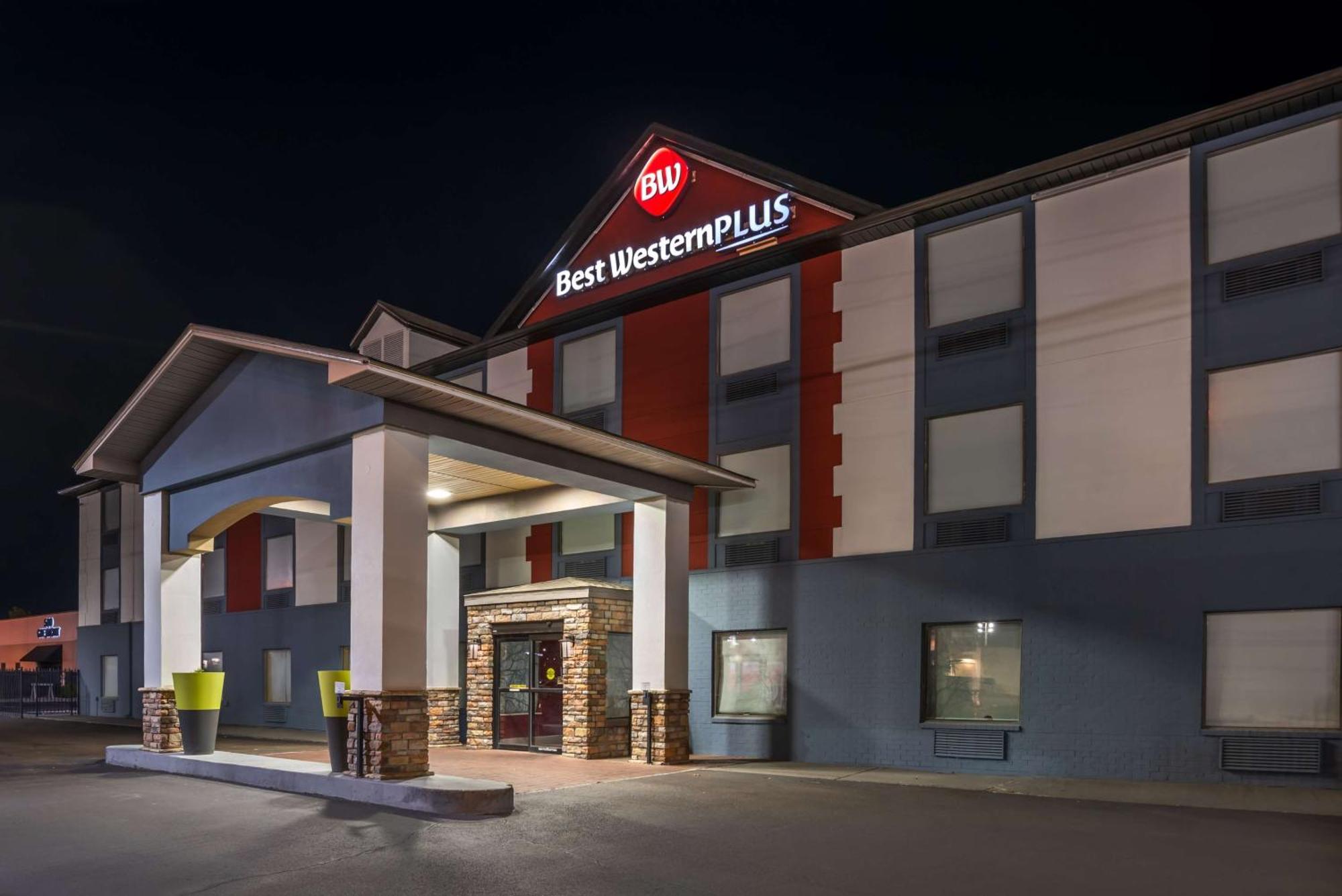 Best Western Plus Jackson Downtown Coliseum Buitenkant foto