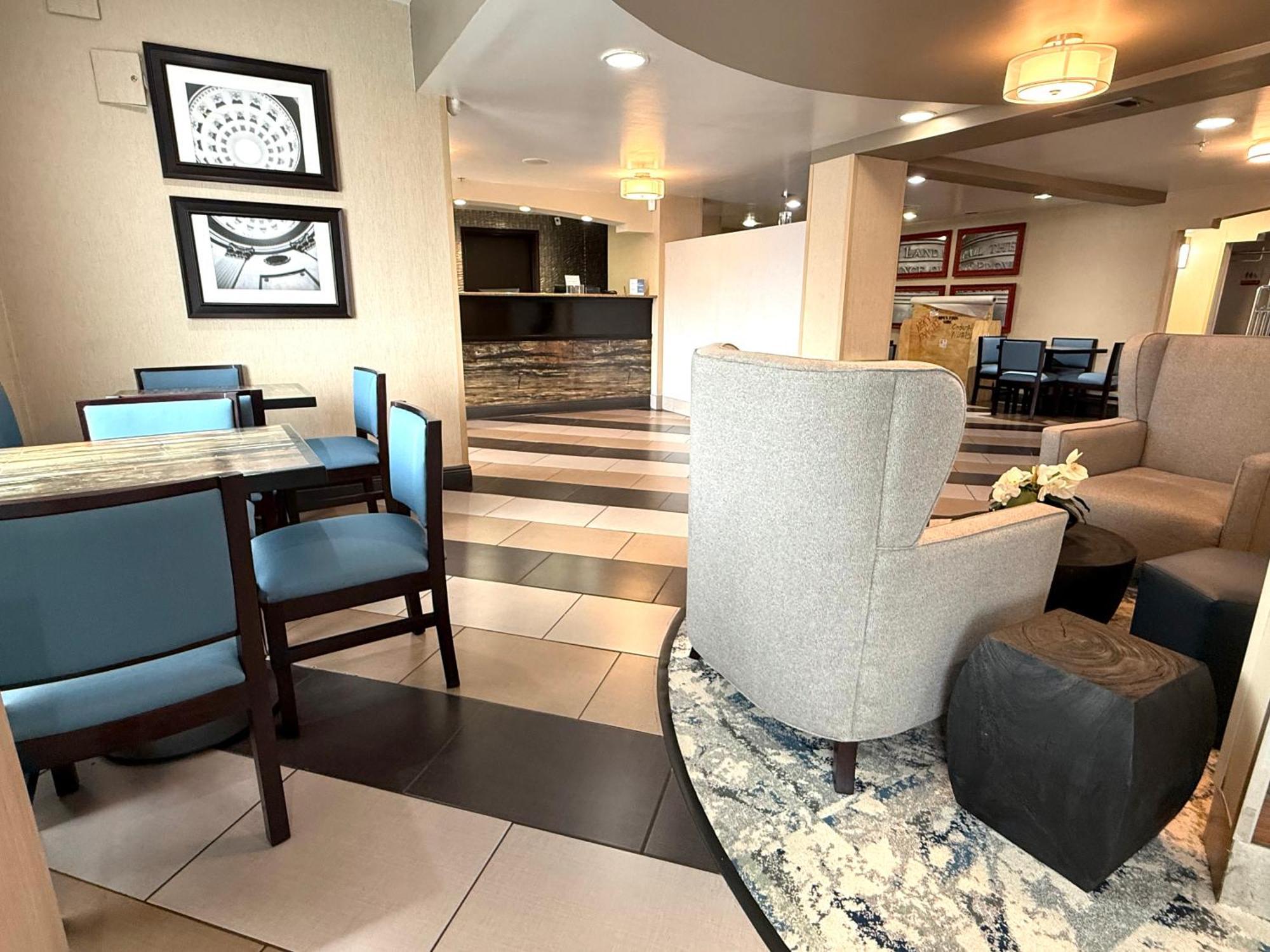 Best Western Plus Jackson Downtown Coliseum Buitenkant foto